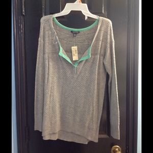 Long sleeve knit top