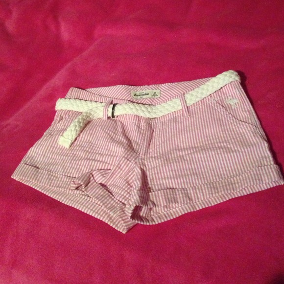 Spring/summer clothes bundle - Picture 2 of 3