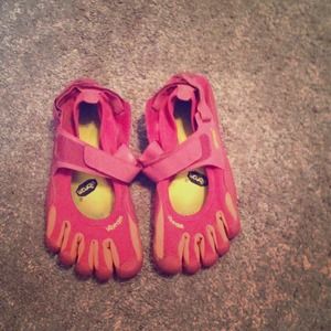 Raspberry and pink five fingers!