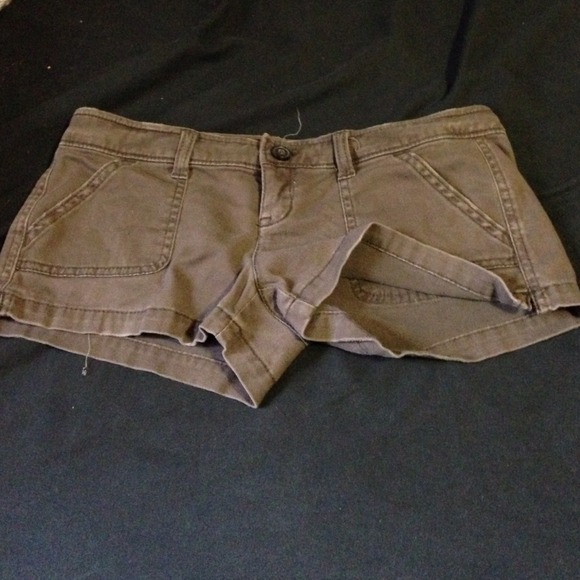 brown shorts