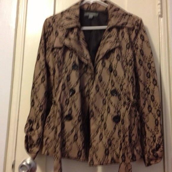 $$$$ PRICE REDUCED Tan and Black Strap Jacket