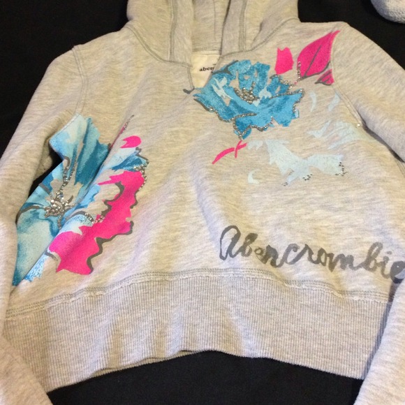 Abercrombie and Fitch half hoodie KIDS