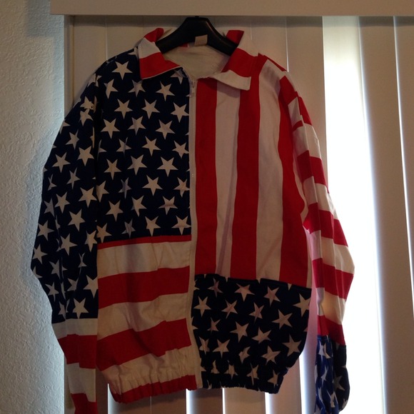 NEW WITHOUT TAGS. Flag design jacket.
