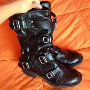 Black pleather buckle boots