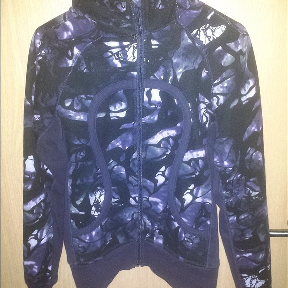 Lulu lemon purple camo original scuba