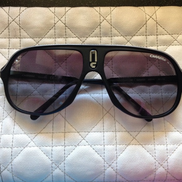 carrera Accessories - Authentic carrera safari/o sunglasses