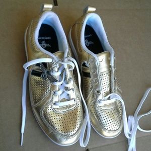 Creative Recrearion Womens 7.5 L Sneakers