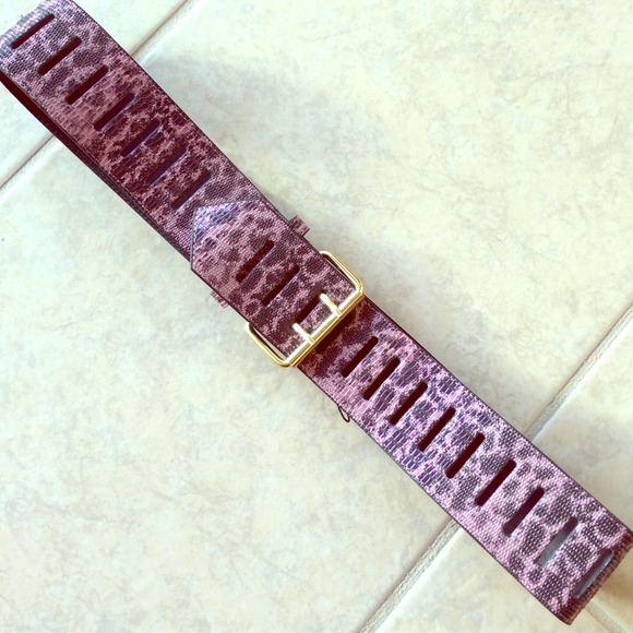 BCBGMaxAzria Accessories - 😨SALE😨 Bcbg snake skin belt (NWOT)