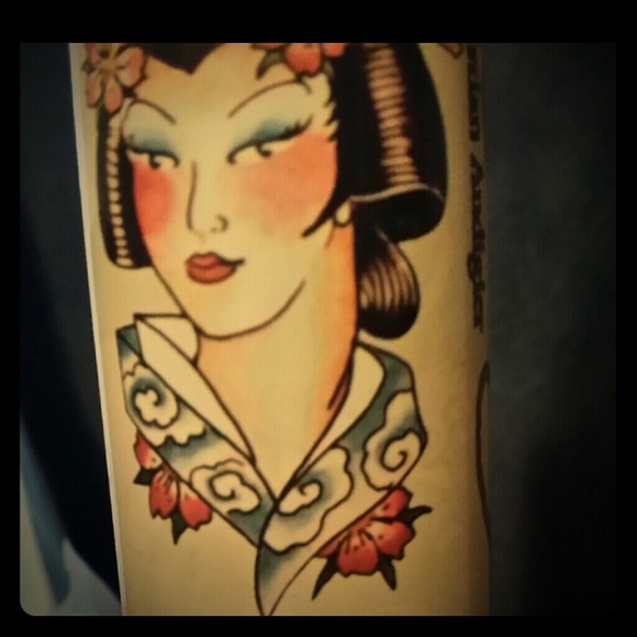 Ed Hardy "Love & Luck"