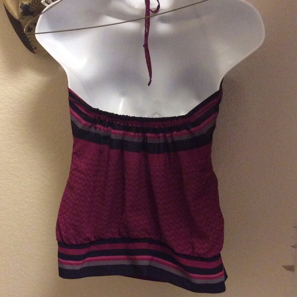 Cute top - Picture 3 of 3