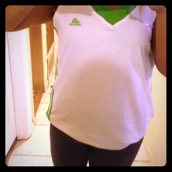 Adidas sleeveless top