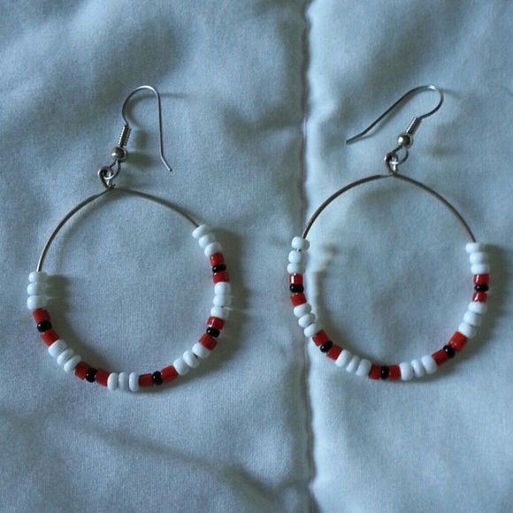 Hand made earing