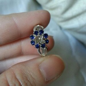 Blue flower shaped ring