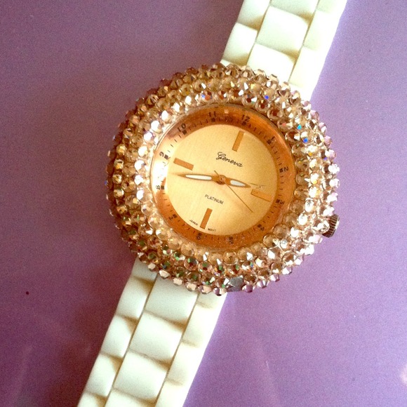 CUTE WATCH ⌚️