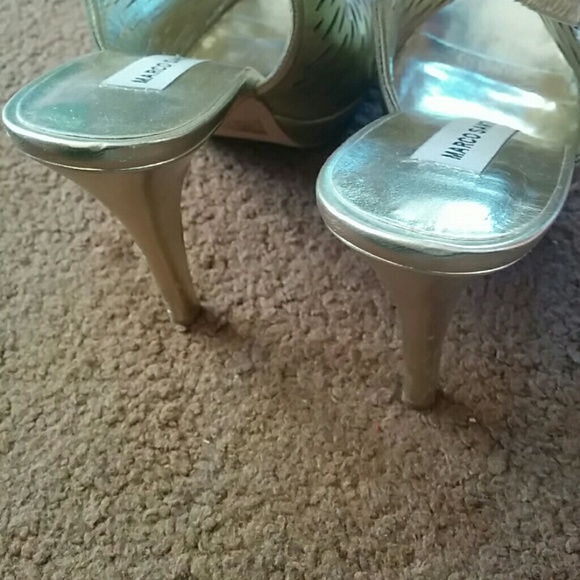 Heels - Picture 2 of 3