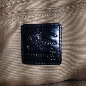 ❌SOLD❌ Burberry logo and serial number