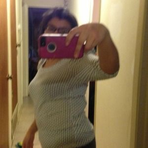 Zipper back pocka dot top