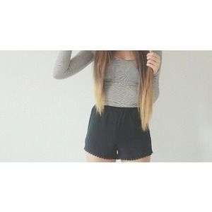 SOLD🚫Brandy Melville Black Lace Trim Shorts