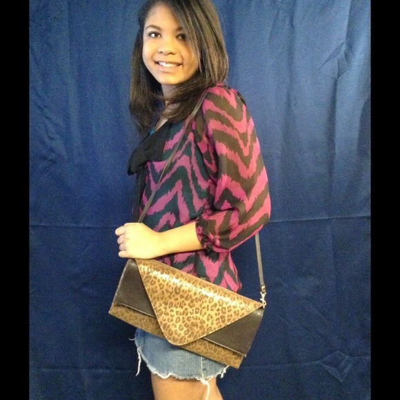 New Leopard style shoulder bag/clutch