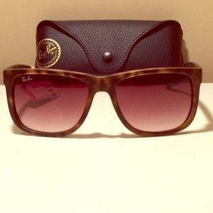 Authentic Ray-Ban Sunglasses!!