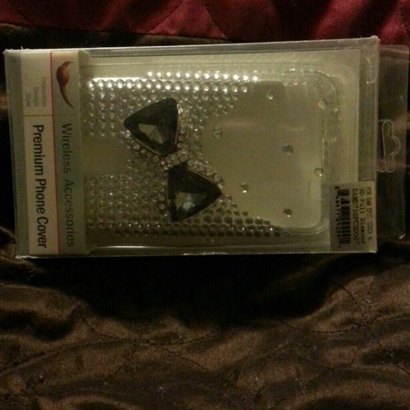 Phone case - Picture 3 of 3