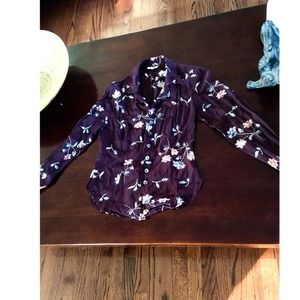 Floral long-sleeve blouse🌻