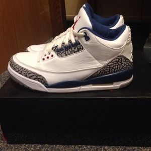 Air Jordan 3 retro white/true blue size 9.5 men