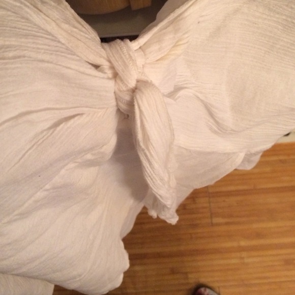 White Cotton Halter Top - Picture 2 of 3