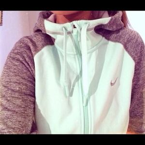 WANTED !!!! Nike zip up hoodie. really want this.