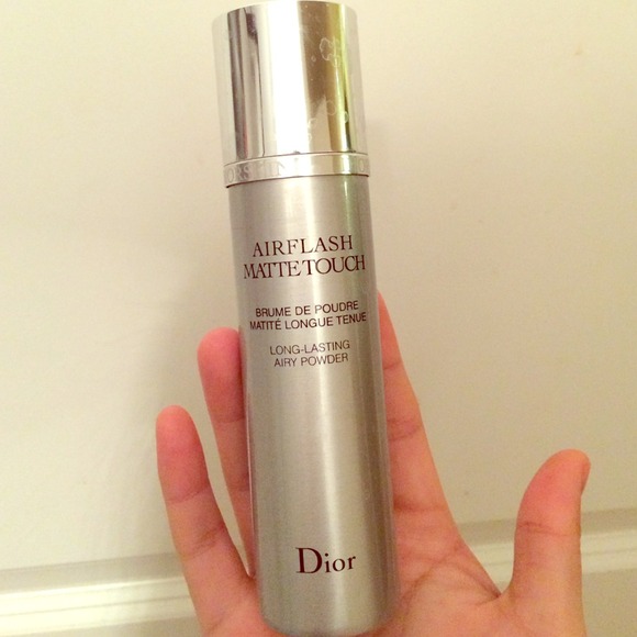 🌺REDUCED🌺Dior Airflash Matte Touch!!