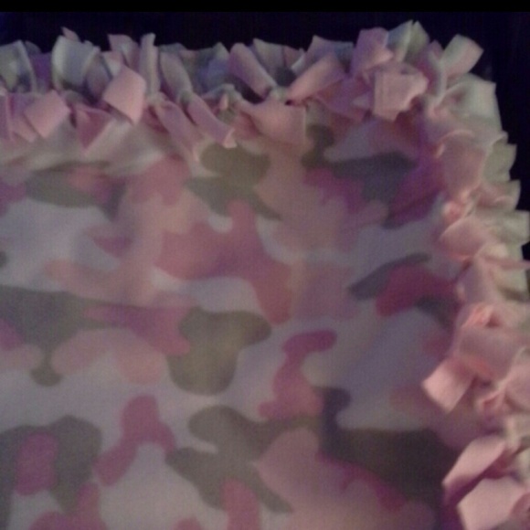 Blankets - Picture 2 of 4