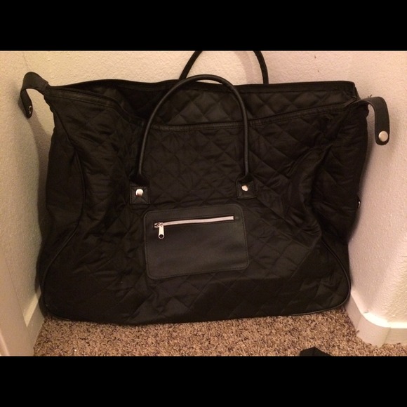 Black roller bag