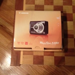 Digital canon 10mp 3.3 zoom
