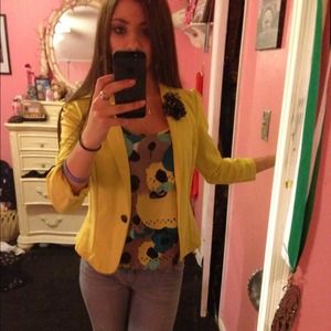 Floral top with yellow blazer sz XS & S