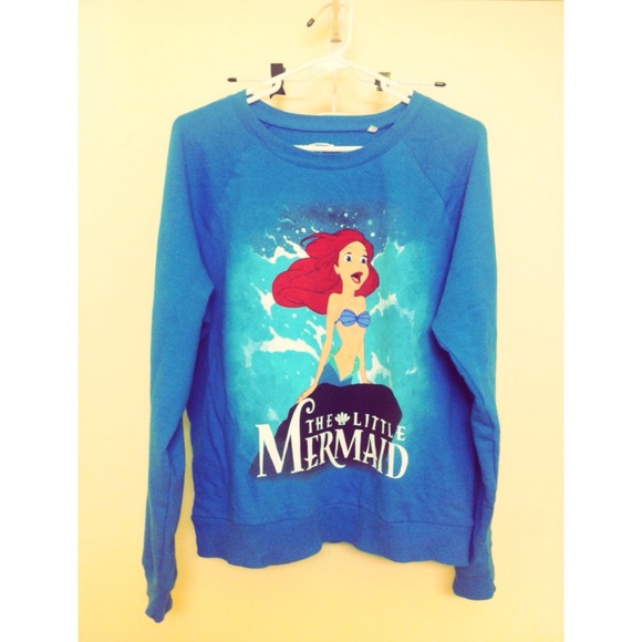 ❌SOLD❌Little Mermaid Crew neck sweater