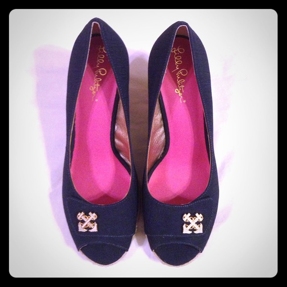 SOLD Lilly Pulitzer Navy Anchors Away Wedges 7.5