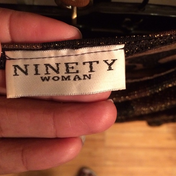 Brown print shirt - Picture 2 of 3