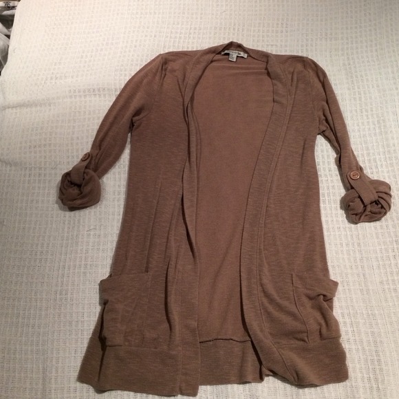 Forever 21 beige cardigan