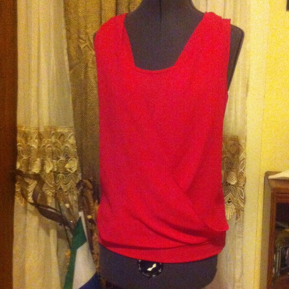 Ann Taylor sleeveless pink top