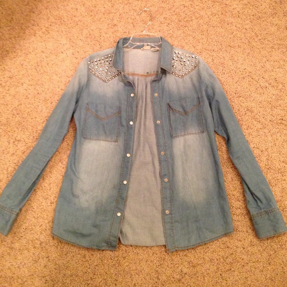 Denim mudd shirt 😊