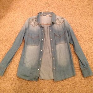 Denim mudd shirt 😊