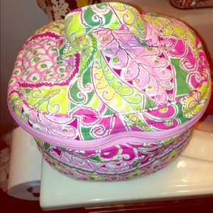 Vera Bradley pinwheel pink makeup bag