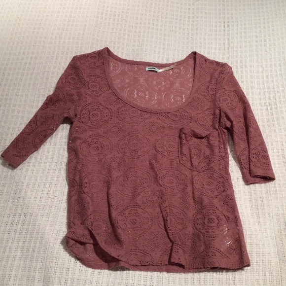 URBAN OUTFITTER lace top