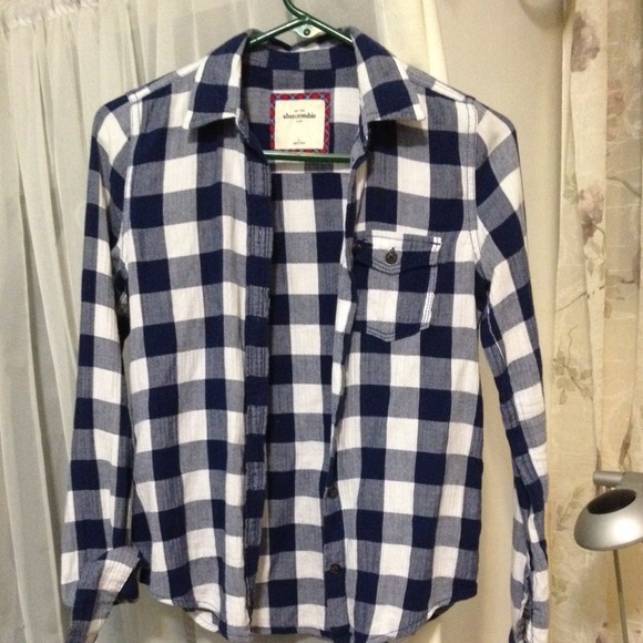Aeberombie plaid shirt