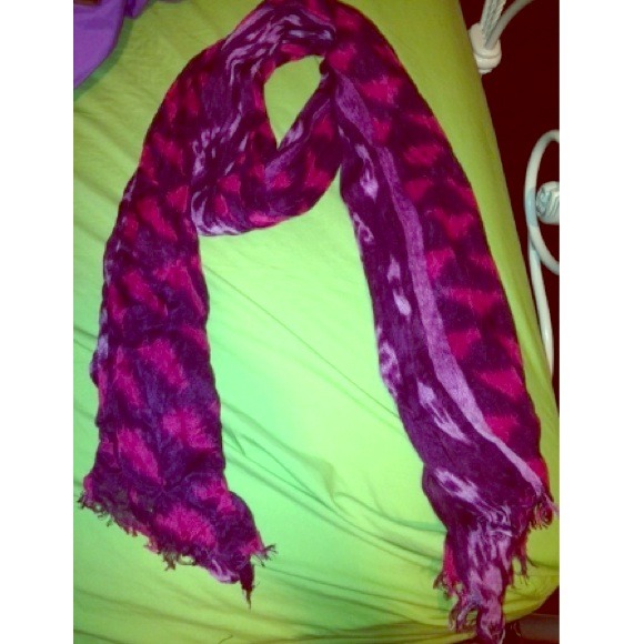 American eagle purple and pink scarf - Picture 1 of 1