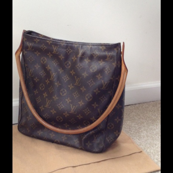 Sold...Preloved LV looping GM