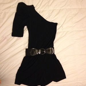 One shoulder romper