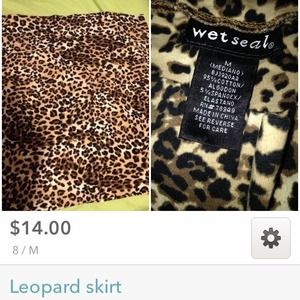 Wet seal leopard skirt