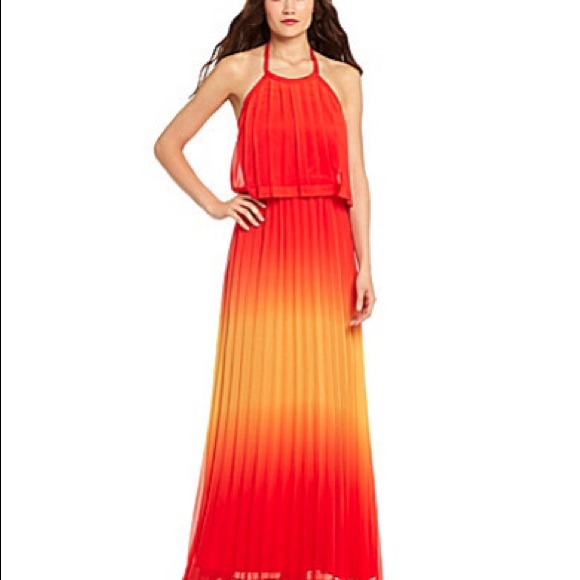 ❌❌Sold in bundle❌❌Beautiful orange/red ombré maxi