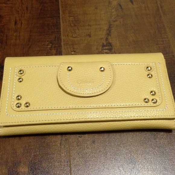 SOLD Chloe Wallet